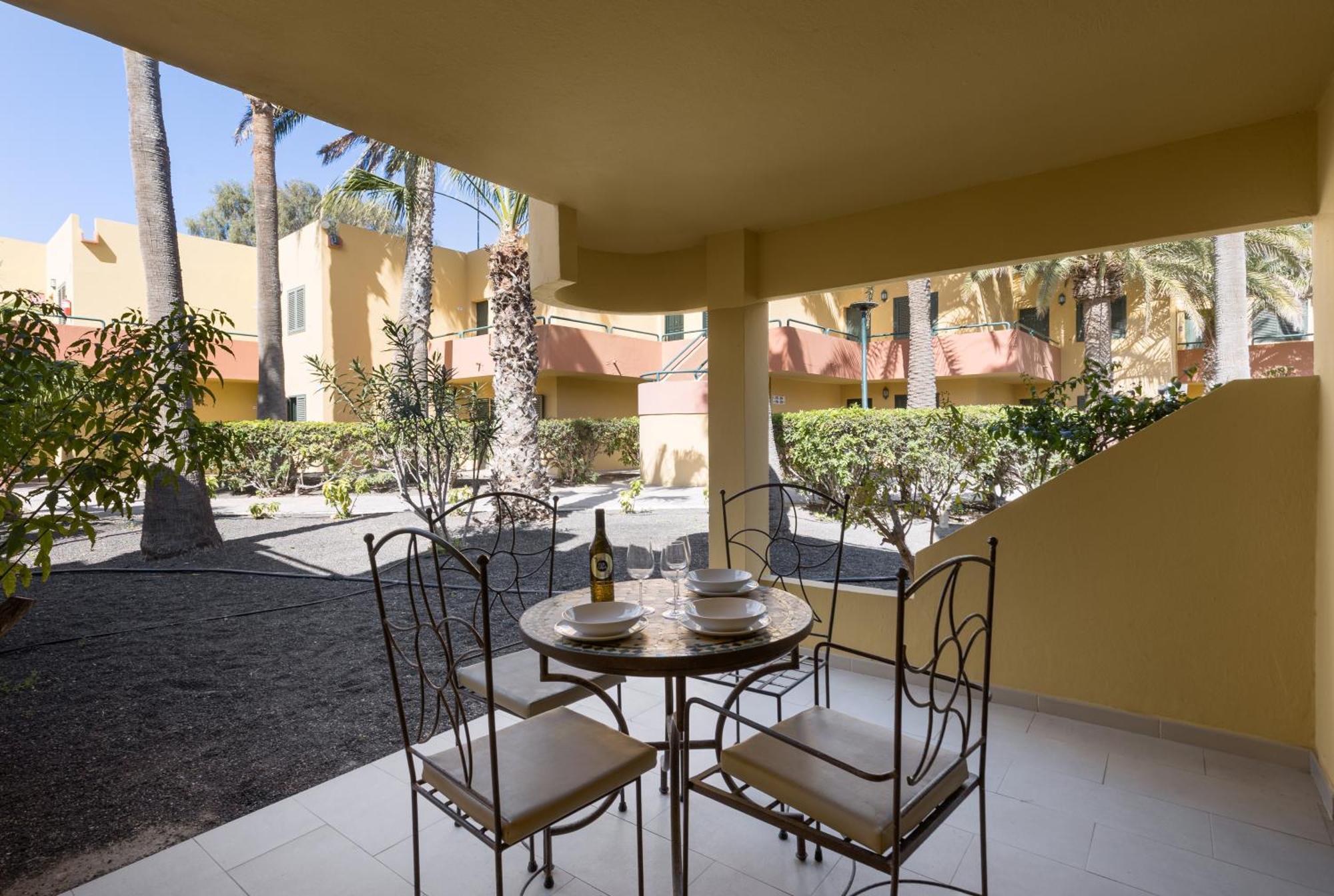 Home2Book Pool & Tennis Court Cozy Apt, Corralejo Exterior foto